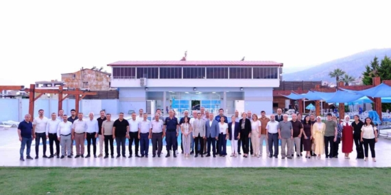 kaymakam-ozefe-buharkentle-gonul-bagim-baki-kalacak-ckeW3TNS.jpg