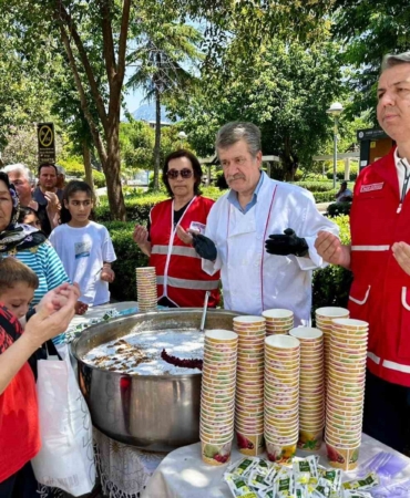 kizilaydan-bin-kisilik-asure-ikrami-ZpBWzJSz.jpg