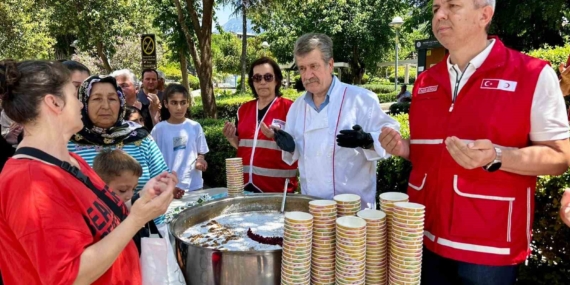 kizilaydan-bin-kisilik-asure-ikrami-ZpBWzJSz.jpg