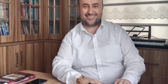 koseden-dikkat-ceken-aciklama-chpdeki-kriz-siyasete-guveni-zedeliyor-9lsBdyZ3.jpg