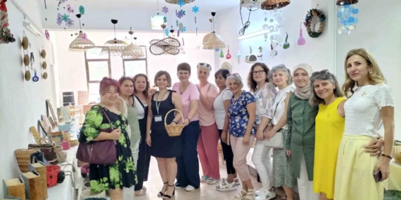 koycegizde-atik-kagitlar-sanata-donustu-kPEadkTw.jpg