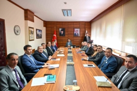 koydes-il-tahsisat-komisyonu-toplantisi-usak-valiliginde-gerceklestirildi-l9LKKxH6.jpg