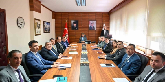 koydes-il-tahsisat-komisyonu-toplantisi-usak-valiliginde-gerceklestirildi-l9LKKxH6.jpg