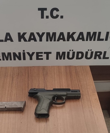 kula-polisinden-suca-gecit-yok-10-kisiye-islem-5-tutuklama-ZCbFLeqy.jpg