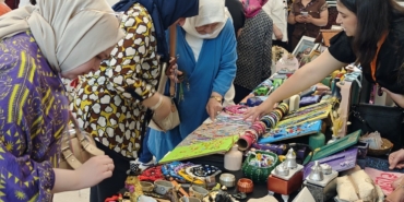 kursiyerlerin-el-emegi-goz-nuruyla-hazirladigi-eserler-gorucuye-cikiyor-JpwYbSsN.jpg
