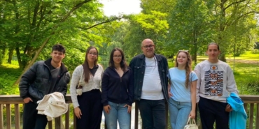 kusadali-ogrenciler-almanyada-mesleki-egitimlerini-tamamladi-yeeOUrrF.jpg
