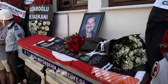 kusadasi-belediyesi-eski-baskani-berberoglu-son-yolculuguna-ugurlandi-QzFYT7sH.jpg
