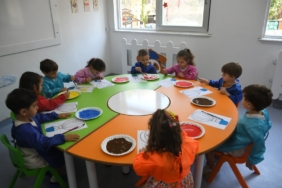 kusadasindaki-cocuk-gelisim-merkezi-yazin-da-hizmet-vermeye-devam-ediyor-8WBOzBrx.jpg