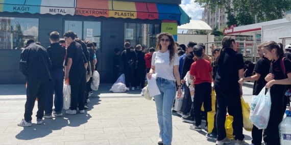 kutahya-ahteri-imam-hatip-ortaokulundan-sifir-atik-projesine-anlamli-destek-uUA474jd.jpg