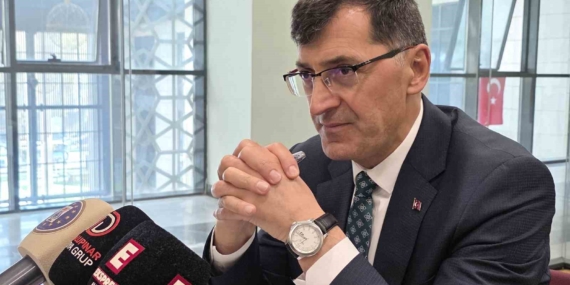 kutahya-belediye-baskani-kahveciden-meydan-kavsagindaki-agaclarin-kaldirilmasina-iliskin-aciklama-E13V1J9Q.jpg
