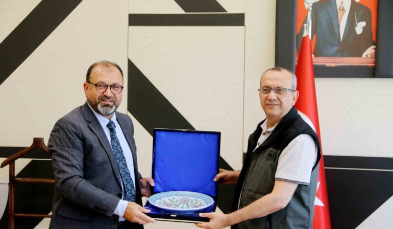kutahya-osbden-orman-bolge-muduru-yusuf-karartiya-hayirli-olsun-ziyareti-Hn8fr7Vq.jpg