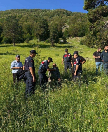 kutahyada-kayip-yasli-adam-sag-olarak-bulundu-Sji6Gywh.jpg