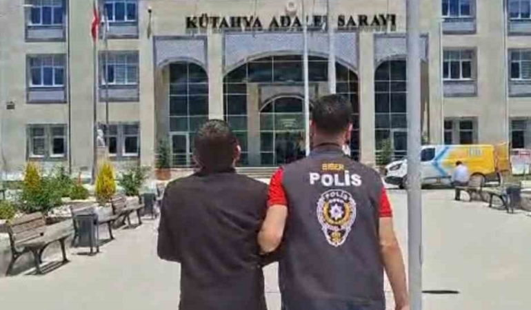 kutahyada-nitelikli-dolandiricilik-operasyonu-1-supheli-tutuklandi-EGDPSFeq.jpg