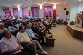 kutahyada-siir-ve-muzigin-bulustugu-anlamli-gece-WGPHwSts.jpg