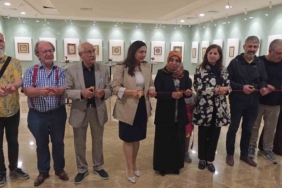 kutahyada-tarih-ve-sanat-bulustu-koklerden-gelen-motiflerin-zarafeti-sergisi-ziyarete-acildi-BDfJnG9W.jpg