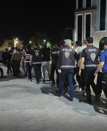 kutahyada-torbacilara-safak-baskini-28-gozalti-D9KCumpT.jpg