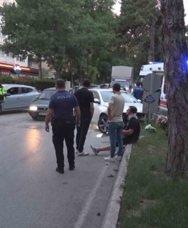 kutahyada-trafik-kazasi-2-yarali-NPuv8tuq.jpg
