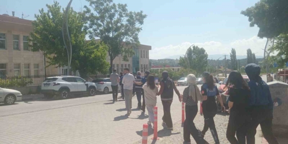 kutahyadaki-uyusturucu-operasyonunda-28-supheli-adliyeye-sevk-edildi-AJM45PxT.jpg