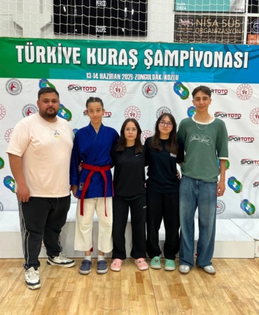 kutahyali-gencler-turkiye-kuras-sampiyonasinda-turkiye-ikincisi-oldu-6dq2UjRi.jpg