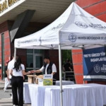 manisa-buyuksehirden-yks-adaylarina-su-ve-limonata-ikrami-QslOGeNm.jpg