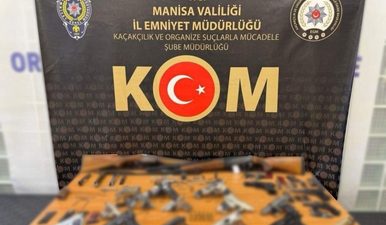 manisada-silah-tacirlerine-agir-darbe-AlEghjsv.jpg