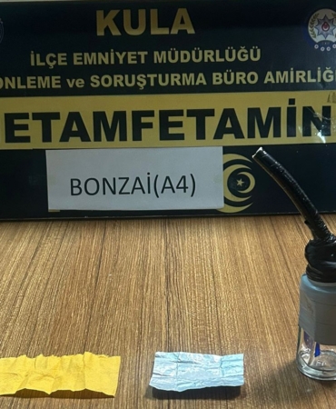 manisada-uyusturucu-ve-asayis-operasyonu-10-kisiye-islem-6-tutuklama-rvEjO3Is.jpg