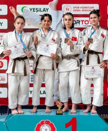 manisali-judoculardan-turkiye-sampiyonasinda-onemli-basari-sJnfI44M.jpg