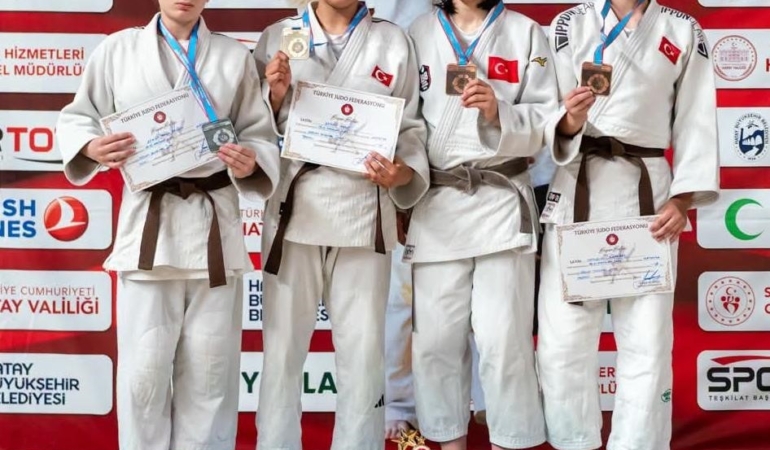 manisali-judoculardan-turkiye-sampiyonasinda-onemli-basari-sJnfI44M.jpg