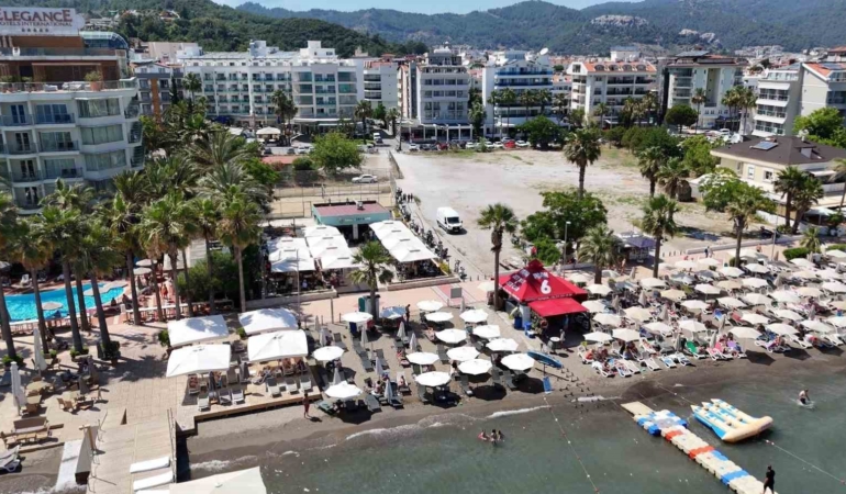 marmaris-belediyesinin-kafesi-vatandaslarin-gozdesi-oldu-XQKZXrBi.jpg