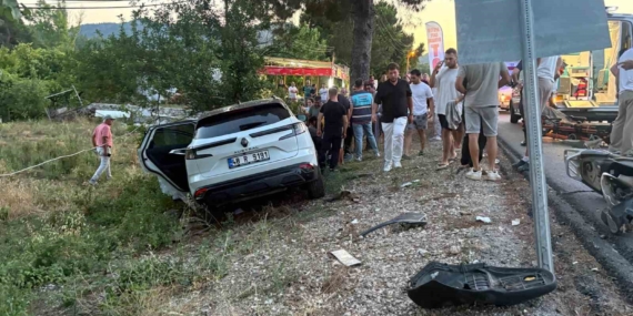 marmaris-datca-yolunda-kaza-1-yarali-BpNwyOBq.jpg