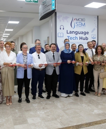 mcbu-yabanci-dil-ve-dijital-sinav-merkezi-acildi-GTEJc8qt.jpg