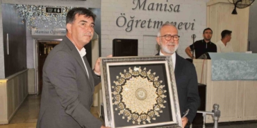 memur-sen-manisa-il-divaninda-turkiye-yuzyili-vurgusu-wNWd2HS9.jpg
