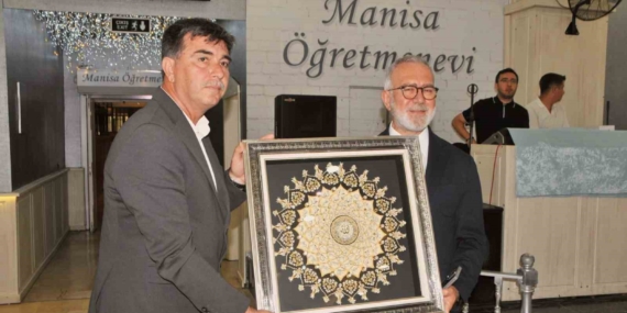 memur-sen-manisa-il-divaninda-turkiye-yuzyili-vurgusu-wNWd2HS9.jpg