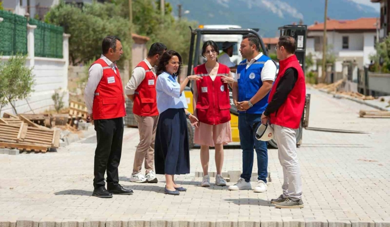 mentesede-yol-ve-altyapi-calismalari-araliksiz-suruyor-OnMtar5A.jpg
