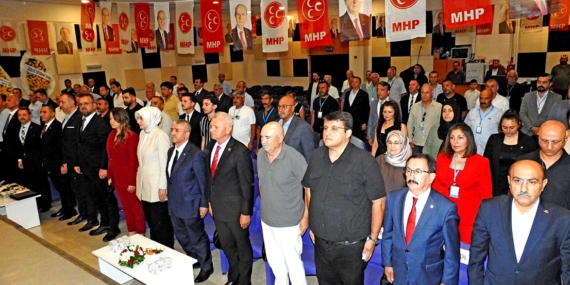 mhp-cesmede-galip-ulucam-yeniden-baskan-secildi-eaV7rSU9.jpg