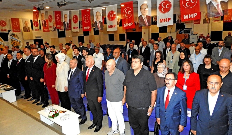 mhp-cesmede-galip-ulucam-yeniden-baskan-secildi-eaV7rSU9.jpg