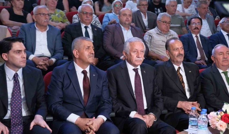 mhpli-sahin-ya-silahlar-gomulecek-ya-da-silahlariyla-gomulecekler-nO6gH2yV.jpg