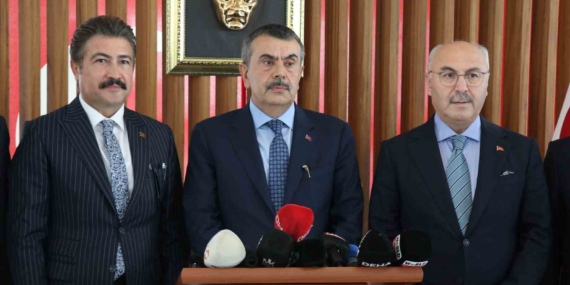 milli-egitim-bakani-tekin-yksye-giren-butun-genclerimize-basarilar-diliyorum-qbdcjOVi.jpg