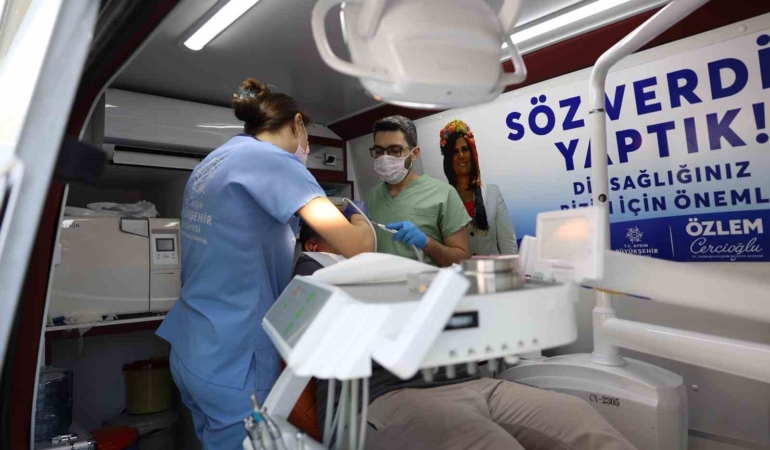 mobil-agiz-ve-dis-sagligi-klinikleri-cinede-vatandaslarla-bulustu-wikeW881.jpg
