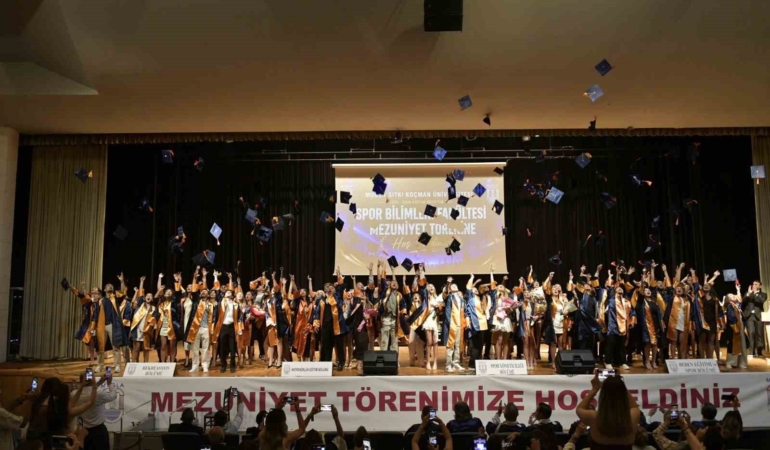 msku-spor-bilimleri-fakultesi-mezunlarini-ugurladi-bQnQvhrQ.jpg