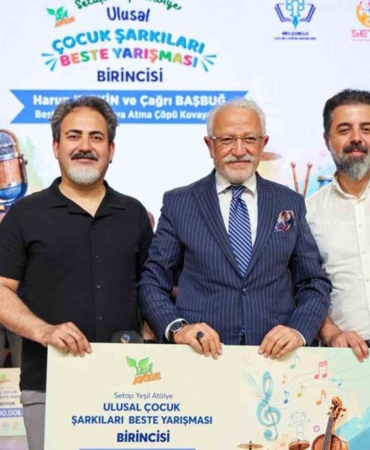 mskulu-akademisyenlere-ulusal-beste-yarismasinda-birincilik-Zwksn716.jpg