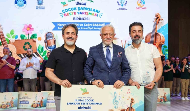 mskulu-akademisyenlere-ulusal-beste-yarismasinda-birincilik-Zwksn716.jpg