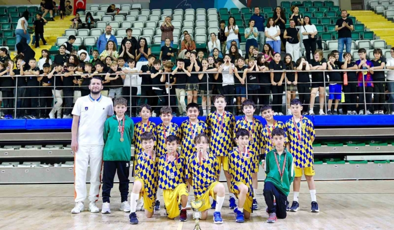 mtk-kolejinde-spor-ve-sanata-yapilan-yatirimlar-basariyla-taclaniyor-7UAJXdhN.jpg