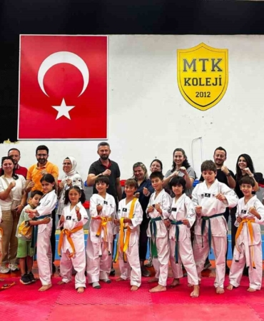 mtk-kolejinde-tekvando-kusak-terfi-sinavi-ey8qvCCG.jpg