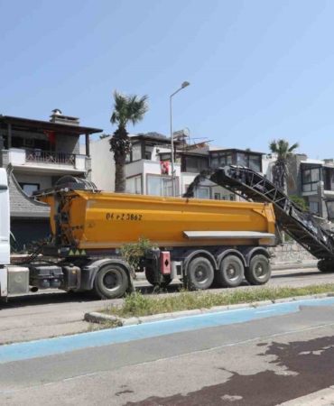mugla-buyuksehir-7-santiyesiyle-muglanin-yol-agini-guclendiriyor-aZc9eSvg.jpg