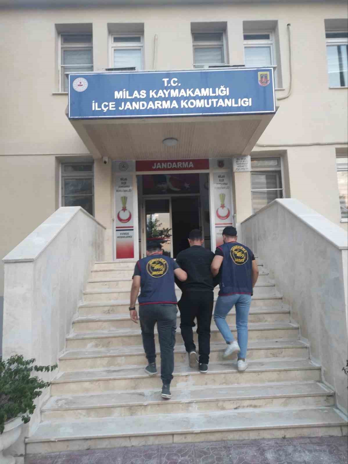 muglada-22-bin-730-sahis-sorgulandi-WqmxaNIk.jpg