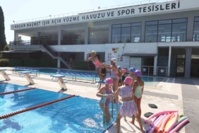 muglada-cocuklar-yazi-havuzda-karsilayacak-zc3gGnD1.jpg