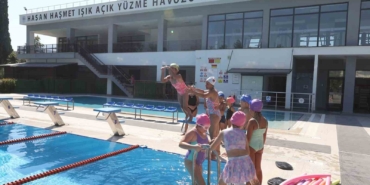 muglada-cocuklar-yazi-havuzda-karsilayacak-zc3gGnD1.jpg
