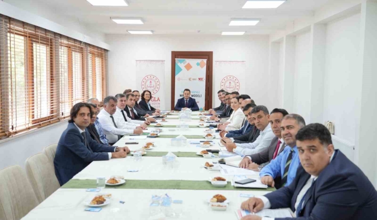 muglada-ilce-mill-egitim-mudurleri-kurulu-toplantisi-gerceklestirildi-GHMlu4xf.jpg