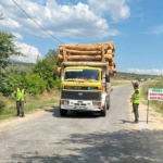 muglada-orman-emvali-tasiyan-araclara-mobil-kontrol-denetimi-isLJLAs4.jpg